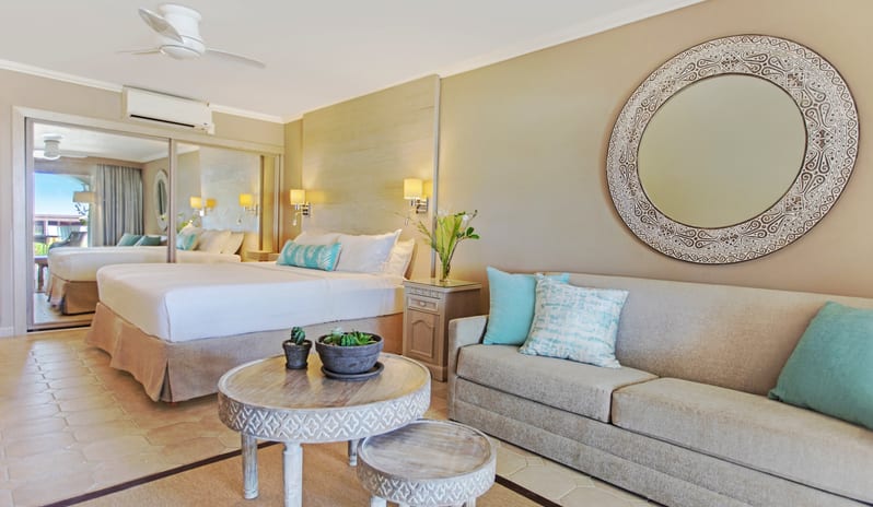 Bougainvillea Barbados-Junior Suite Couch_6148